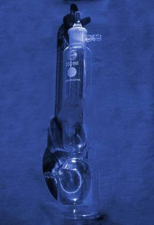 玻璃儀器,實(shí)驗(yàn)室設(shè)備,實(shí)驗(yàn)室儀器,氣體干燥塔