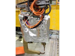 玻纖鋁箔防護服，耐高溫機器人防護服,機器人防護服材質(zhì)